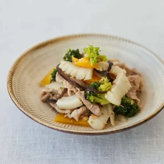 豚肉とイカのXO醤炒め